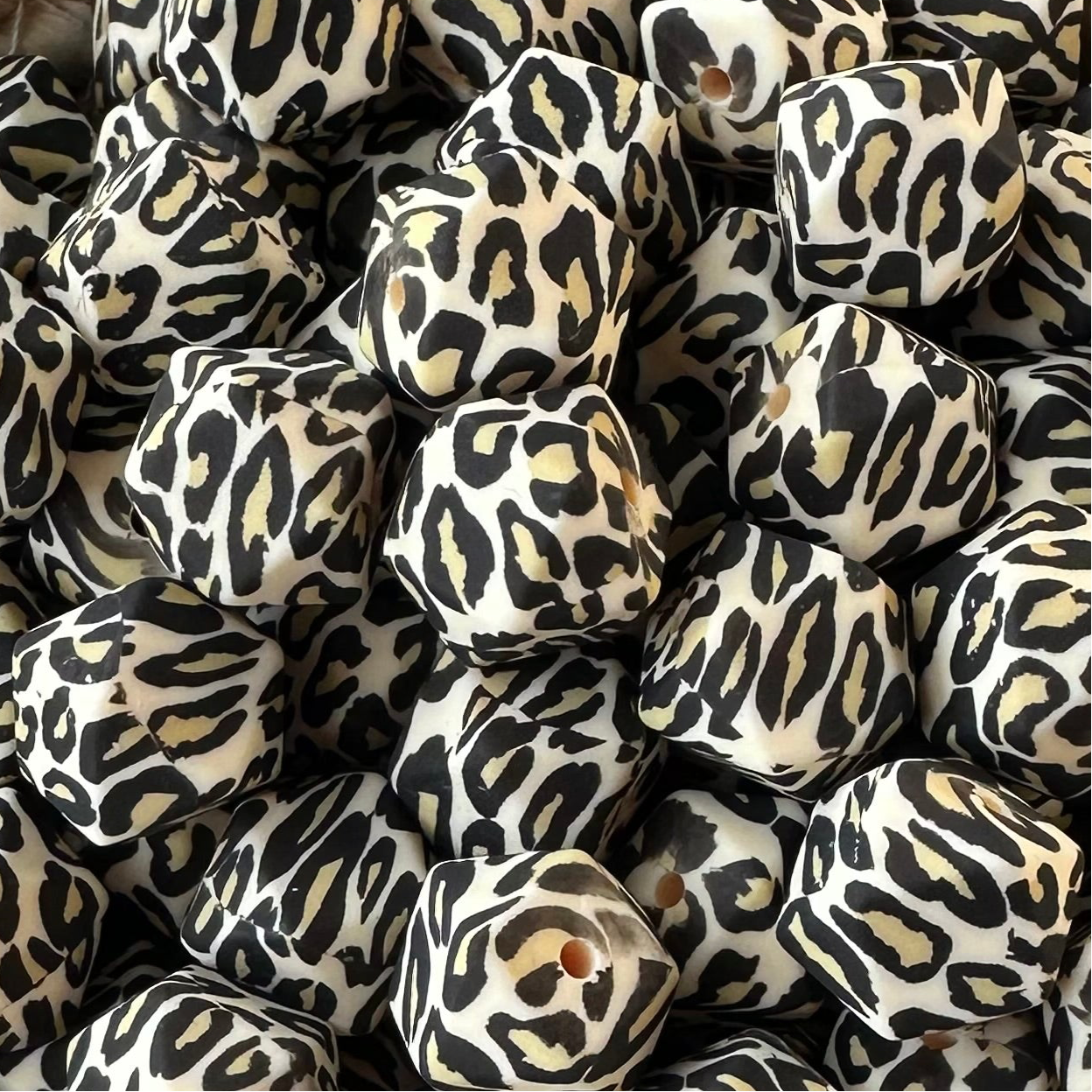 Hexagon Beige Leopard