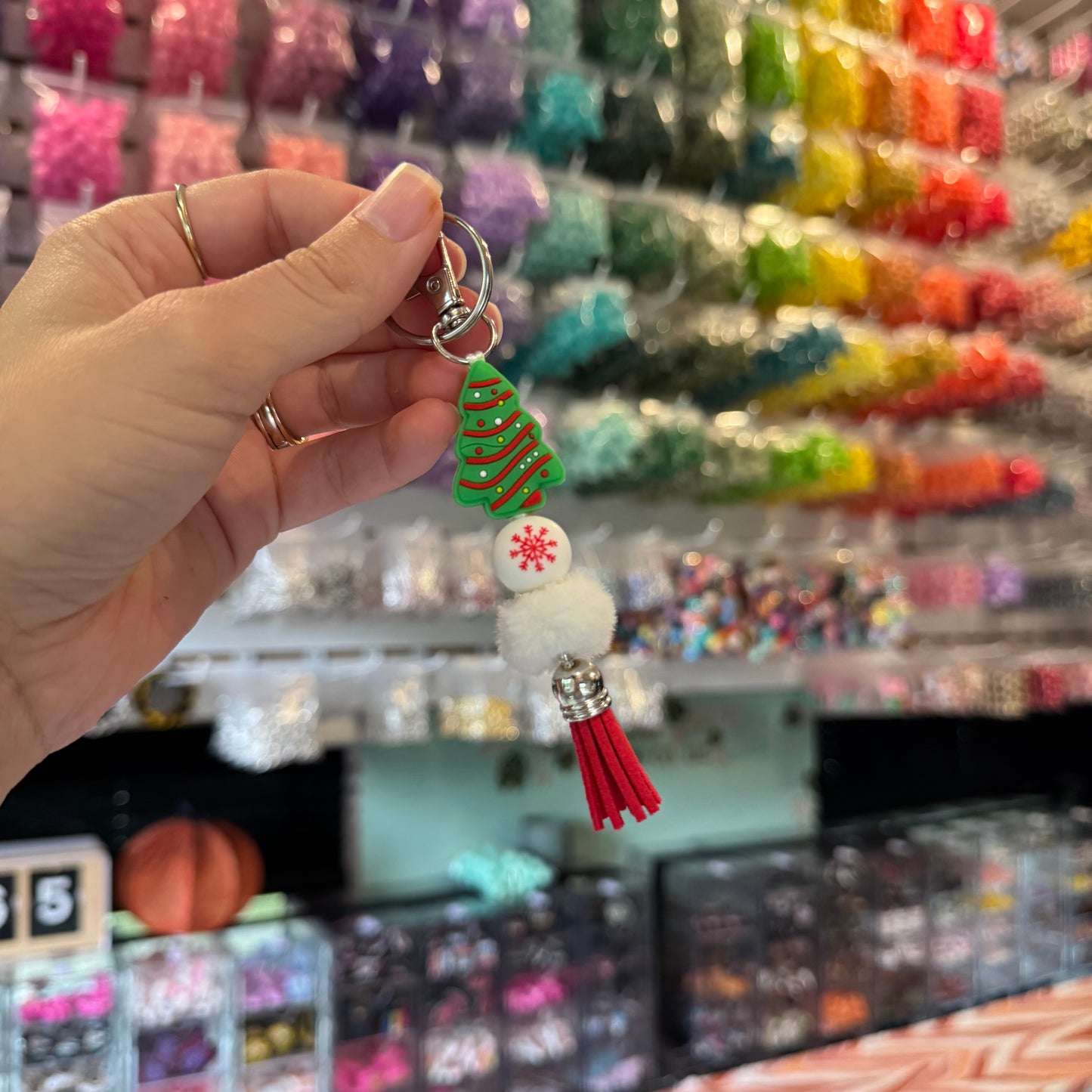 Christmas Tassels Mixed 15PK