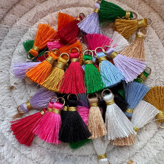 Mini Tassels Mixed 50PK