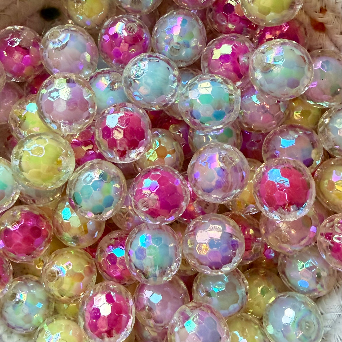 16mm Iridescent Rainbow Acrylic Bead Mix 20pk