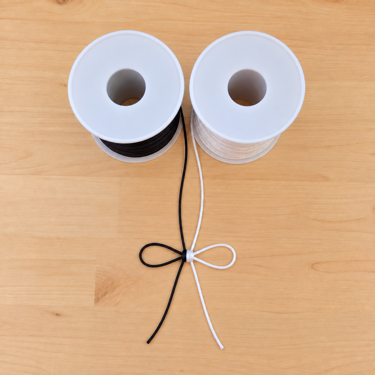 2mm Black & White Nylon String 330'