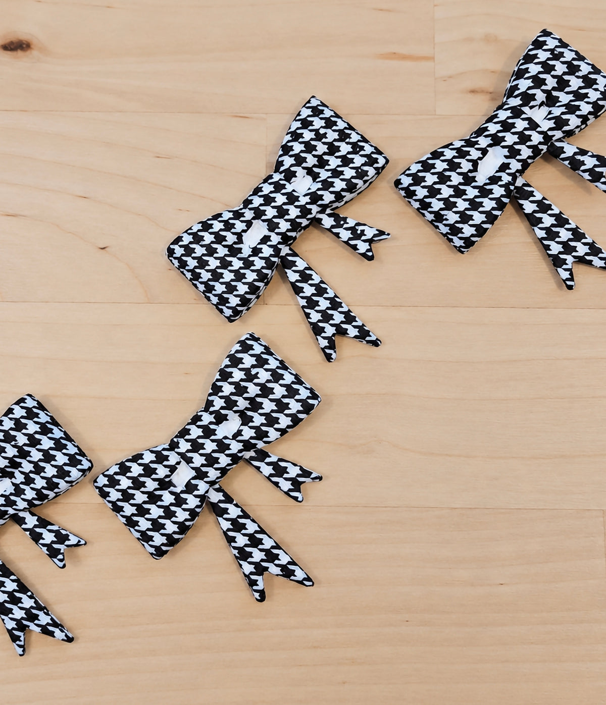 Black Houndstooth