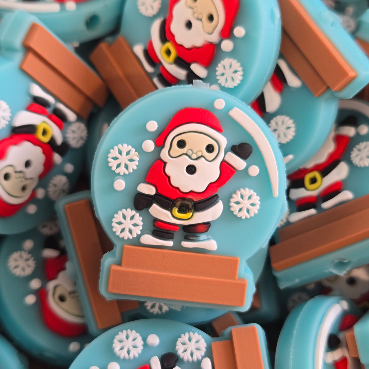 Santa Snowglobe