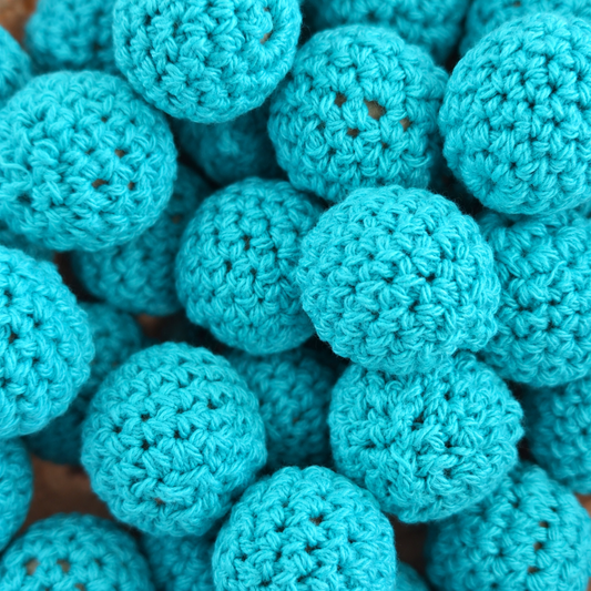 16mm Turquoise Crochet over Wood