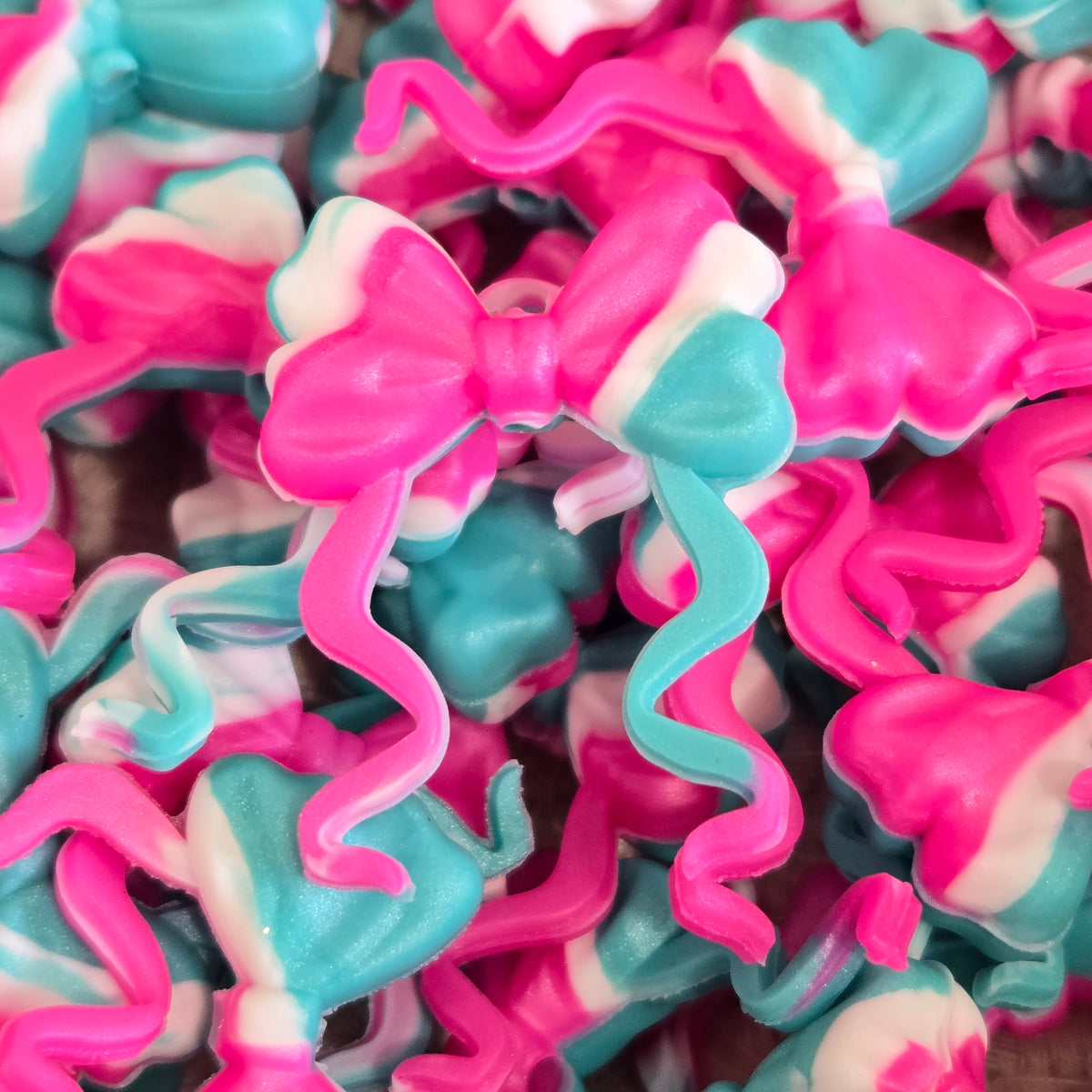 Multicolor Bow